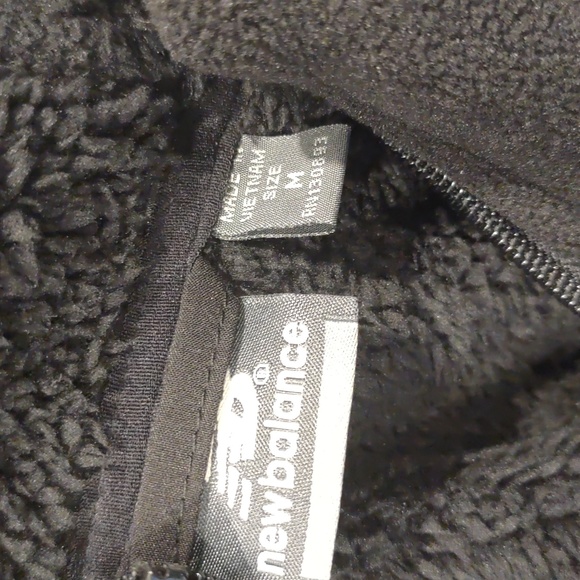 Men's New Balance Sherpa fleece lined zip up hoodie size medium. - Picture 5 of 5